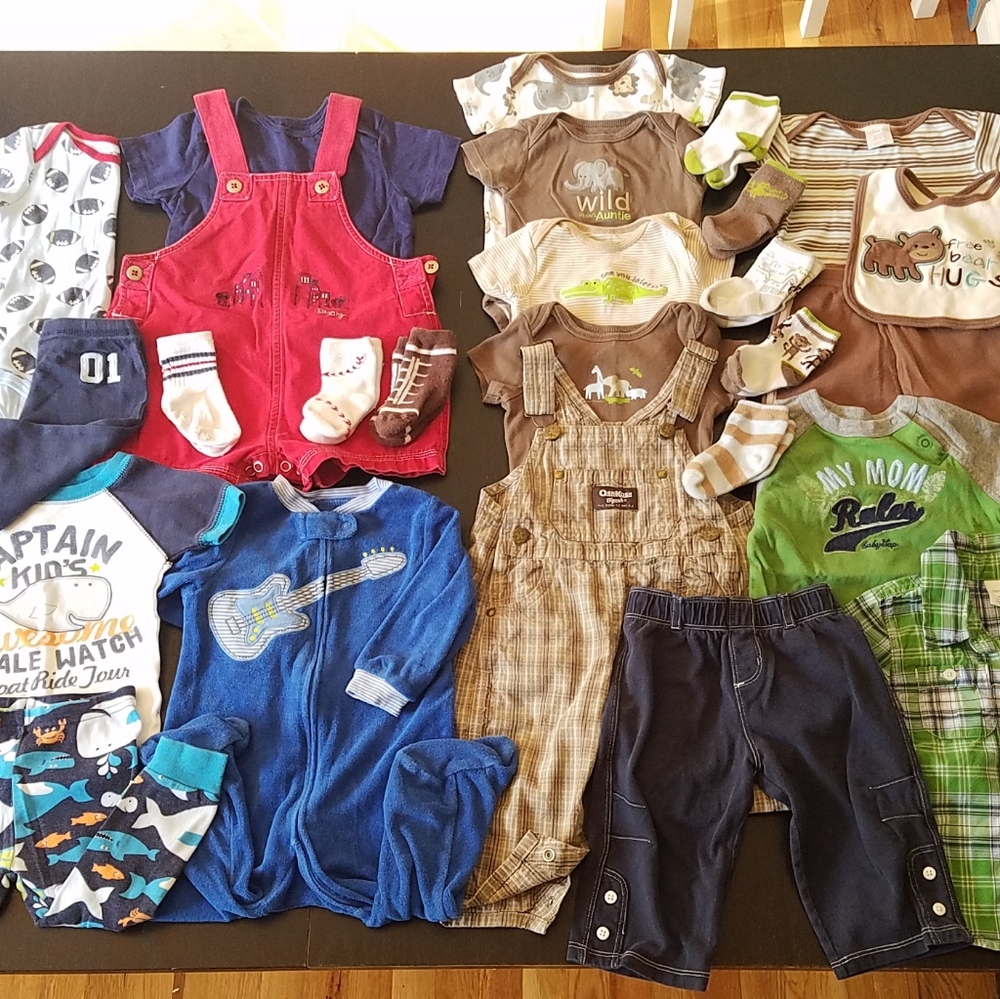 34 piece lot: 6 to 12 month baby clothes